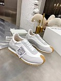 定番人気 ロエベ フロー ランナー スニーカー 偽物 loy82703