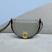 完売必至フェンディ バッグ ムーンライト カバン 偽物 fel50422 完売必至フェンディ バッグ ムーンライト カバン 偽物 fel50422