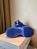 秋冬新作 ​ルイヴィトン コピー LVアークライト・ライン スニーカー ロゴ vue57100