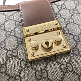 グッチ★パドロック GG ミディアム ショルダーバッグ コピー 479197 KHNKG 8534