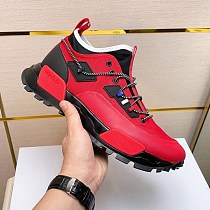 争奪戦モンクレール Boulderiseスニーカー 偽物 mor04023 争奪戦モンクレール Boulderiseスニーカー 偽物 mor04023