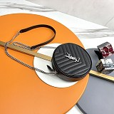 稀少サンローラン VINYLEヴィニル ミニバッグ 偽物丸 Sap07814