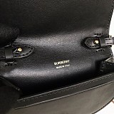 超話題!バーバリー スモールレザー オリンピア クロスボディバッグ コピー Bav41343