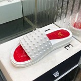 【日本未発売】ルブタン★Pool Fun Spiked レザーサンダル Ruy23718