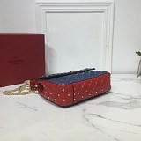 入手困難【ヴァレンティノ コピー ショルダーバッグ 】人気★ロックスタッズ スパイク スモール バッグ Vul07380