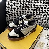 定番 フェンディ マッチ スエード ロートップスニーカー コピー feu90799