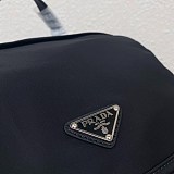 《大人気》プラダ アディダス 偽物 Re-Nylon バックパック puu71574