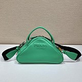 世界中で大人気♪プラダ レディース スーパーコピートップハンドルバッグ puu37808