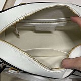 22新作◆ディオール VIBE 偽物ミディアム ボウリング バッグ コピー キルティング des86119