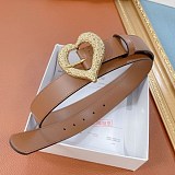 最安値挑戦サンローラン ハート バックル レザー ベルト 偽物 30mm Saz19640