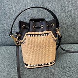 高品質 フェンディ ラフィアミニバッグ コピー fer03887