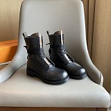 送料込ルイヴィトン ワンダーランド・ラインアンクルブーツ 偽物 3色 vup42508