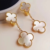 ★日本!!人気!ヴァンクリーフ&アーペル マジック コピー アルハンブラ イヤリング/ピアス 2 vat00709 ★日本!!人気!ヴァンクリーフ&アーペル マジック コピー アルハンブラ イヤリング/ピアス 2 vat00709