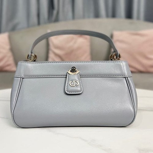 すぐ届ディオール Key ハンドバッグ 偽物 ショルダーバッグ M1844OBEQM900