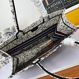21新作ディオール コンステレーション刺繍 ブックトートバッグコピー M1286ZRHP_M941