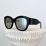 送料込 カルティエ パンテール コピー ドゥ サングラス kah24342