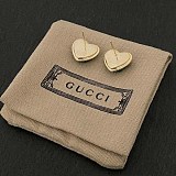 超希少！グッチ★インターロッキングG エナメル ハート付き ピアス guo34950