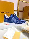 21-22AW ルイヴィトン コピー スニーカー☆コラボ☆LVオリ・ライン LVトレーナー ブルー vuk93716