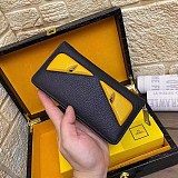 人気No1フェンディ ジップアラウンド 長財布 偽物 ブラック バッグ バグズ ジッパーウォレット カスタマイズ fel89179