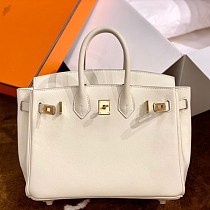 エルメス バーキン 偽物30cm トゴ ゴールド金具he26012 エルメス バーキン 偽物30cm トゴ ゴールド金具he26012