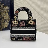 新作入手困難 レディディオール 偽物 ハンドバッグ 送料込 deo18732