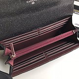 目を惹くシャネル 二折りカブセ長財布 スーパーコピー キャビアスキン shr95237
