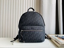 稀少 ディオール オブリーク リュック バックパックコピー S0204ILOI_M50P 稀少 ディオール オブリーク リュック バックパックコピー S0204ILOI_M50P