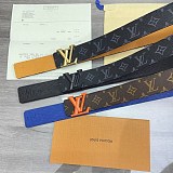 累積売上総額第１位！ルイヴィトン サンチュール・LVピラミッド 偽物 40MM リバーシブルベルト vua13172