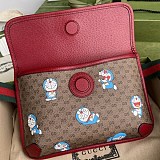 稀少 グッチ×ドラえもん コラボベルトバッグ偽物647817 2TJBG 8587