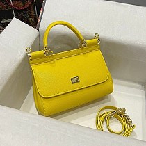 ドルチェ&ガッバーナ SICILYバッグ コピー DAUPHINEレザー スモールサイズ dgy42687 ドルチェ&ガッバーナ SICILYバッグ コピー DAUPHINEレザー スモールサイズ dgy42687