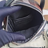 《大人気》バーバリー ショルダーバッグ 偽物 ホースフェリープリント Bas38113