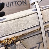 ♡白が上品で可愛い♡ルイヴィトン バッグ バニティコピーPM M45599