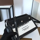 最安値挑戦バーバリー ショルダーバッグ コピー ミニバッグ 大人気 Bar00826