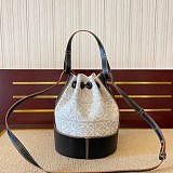 関税負担なし ロエベ バルーンバッグ 偽物 2wayバッグ ショルダーバッグ lob60696 ロエベ ショルダーバッグ アナグラム