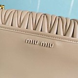 人気No1ミュウミュウ マテラッセ コピー ショルダーバッグ myt39751