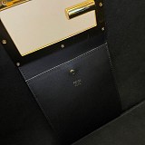 定番フェンディ ウェイ コピー ミディアム レザーバッグ fen48136
