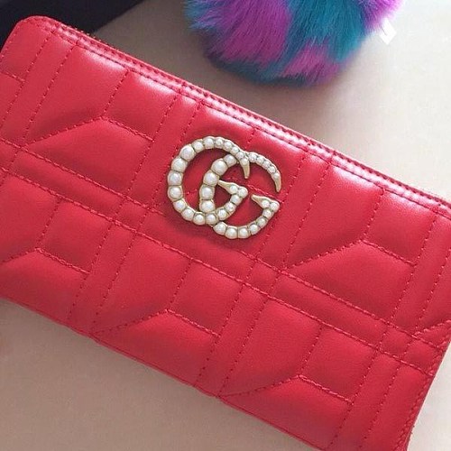 グッチ GGマーモント パール装飾 ラウンドジップコピー 長財布