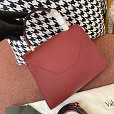 ★日本!!人気！ヴァレクストラ Iside イジィデ ミディアム ハンドバッグ Vuu40159