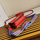 ★日本!!人気！21AW sale /プラダレザーショルダーバッグ 偽物【追跡付】 put77724