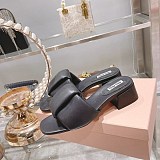 超話題!♡足元上品に♪ミュウミュウ サンダル 激安 偽物 myk15528