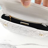 入手困難ミュウミュウ マテラッセレザー 偽物 バッグ 3色 myk65861