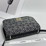 大人気!!新作 ロエベ アナグラム 偽物ジャカード ショルダーバッグ loc10328