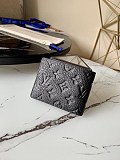 ルイヴィトン 財布 偽物 折り財布 ブラック モノグラム M69075