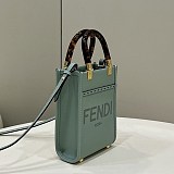 フェンディ サンシャイン ショッパー ミニバッグ スーパーコピー fee26249