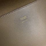 ☆超人気☆フェンディ サンシャイン 偽物 ミディアム レザー／エラフレザー ショッパー fes47213