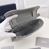大人気!!新色ディオール カーフスキン リボンレタリング サドルバッグ dem73474