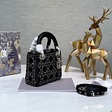 レディディオール 偽物☆ディオール☆ ミニバッグ カナージュ コピー der99876
