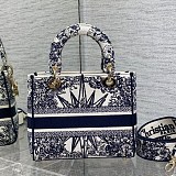 使い勝手良しレディディオール スーパーコピー LADY D-LITE ミディアムバッグ dey26668