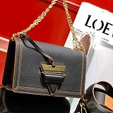 21-22AW ロエベ ショルダーバッグ コピー バルセロナ ソフト バッグ ミニ 30312W89