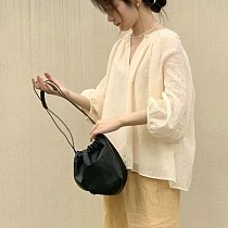 定番ジルサンダー 偽物 ドローストリング クロスボディバッグ JSPU853407 定番ジルサンダー 偽物 ドローストリング クロスボディバッグ JSPU853407